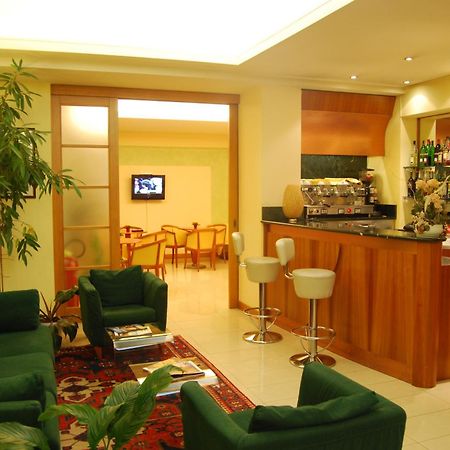 Hotel Gala Pesaro Luaran gambar