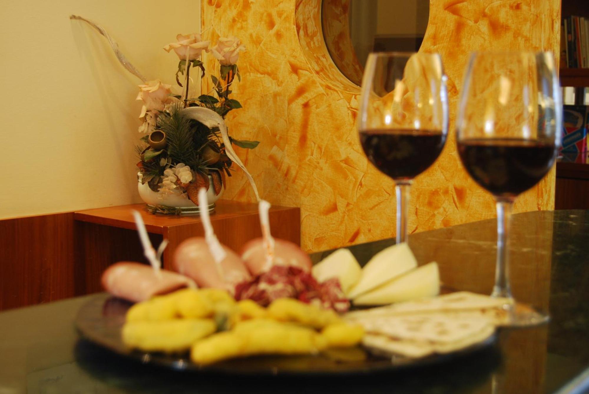 Hotel Gala Pesaro Luaran gambar